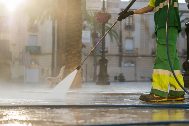 Best Machinery and Equipment Cleaning  in Caledonia, MI